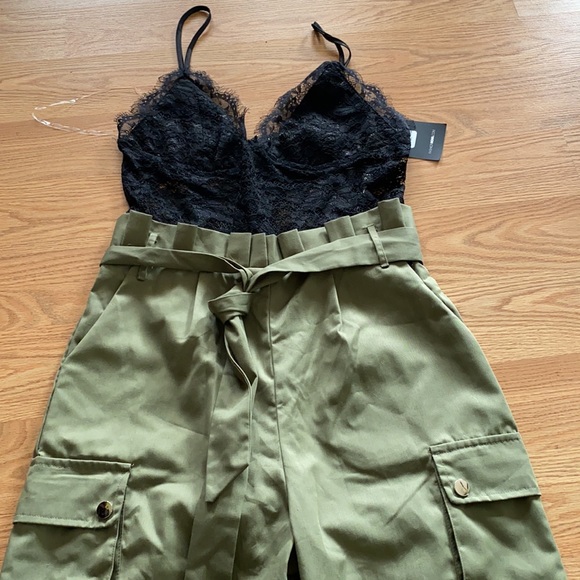 Cargo Jumpsuit NWT - Picture 5 of 7